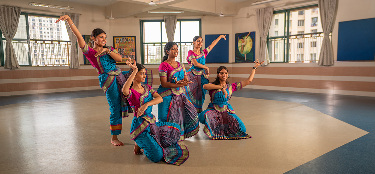 Dance Classes at HFS