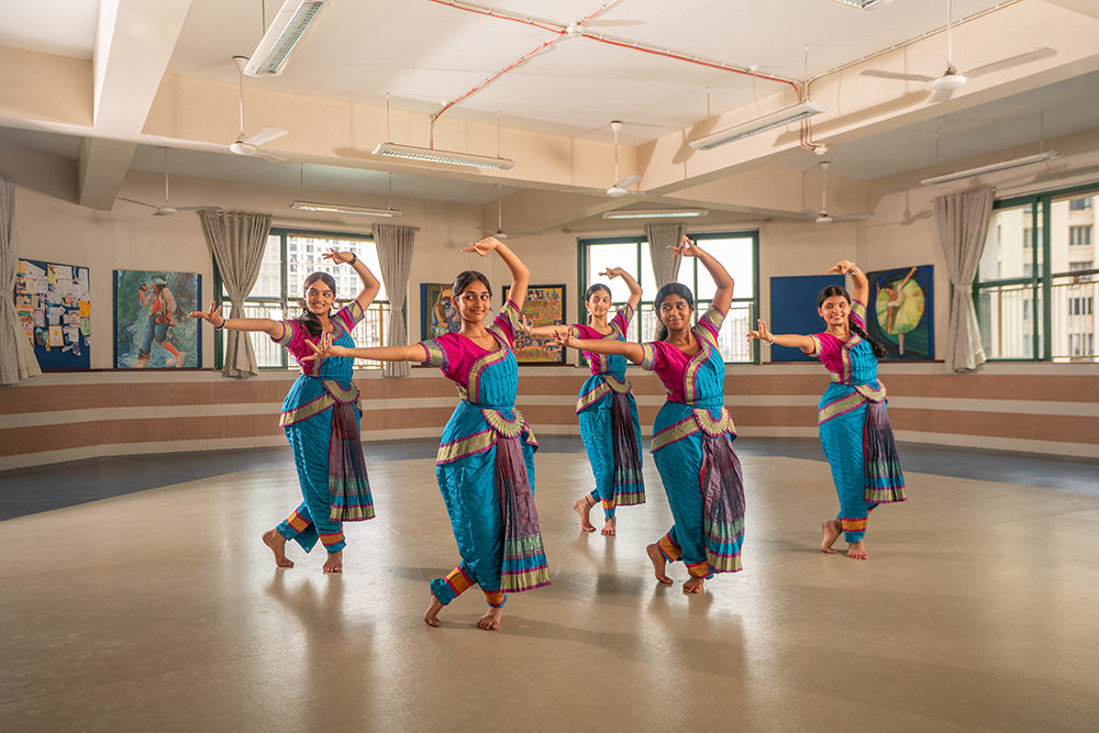 Music and Dance Show at HFS